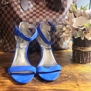Blue open sandal high heel